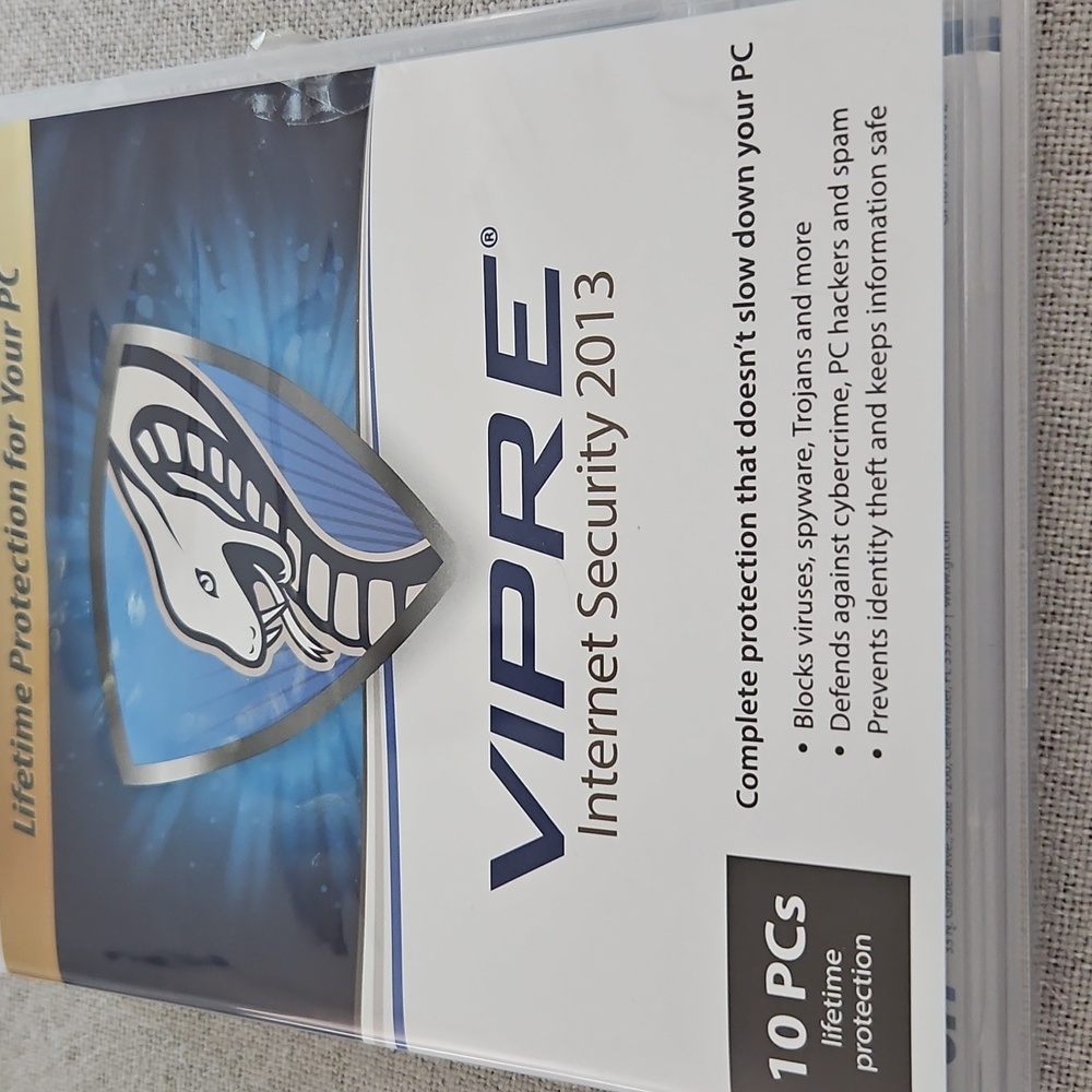 VIP Internet Security 2013 With Quick Start Guide - Picture 4 of 5